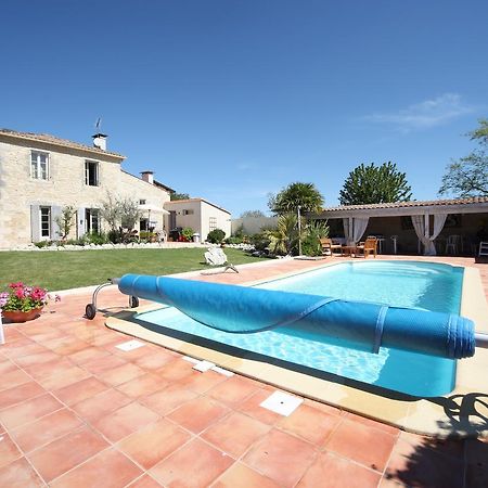 Saint-Germain-dʼEsteuil Oeno-Lodge מראה חיצוני תמונה