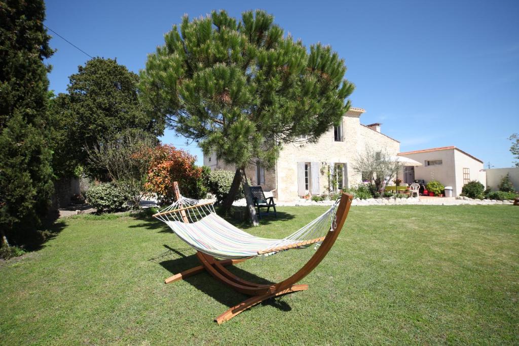 Saint-Germain-dʼEsteuil Oeno-Lodge מראה חיצוני תמונה